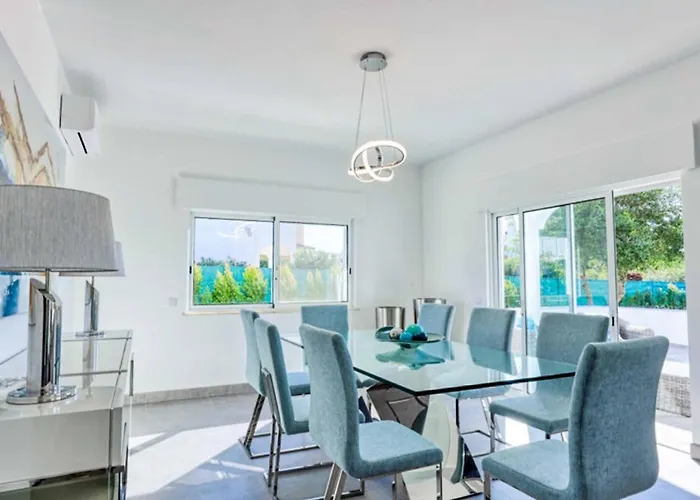 Casa Tilias * אלבופיירה