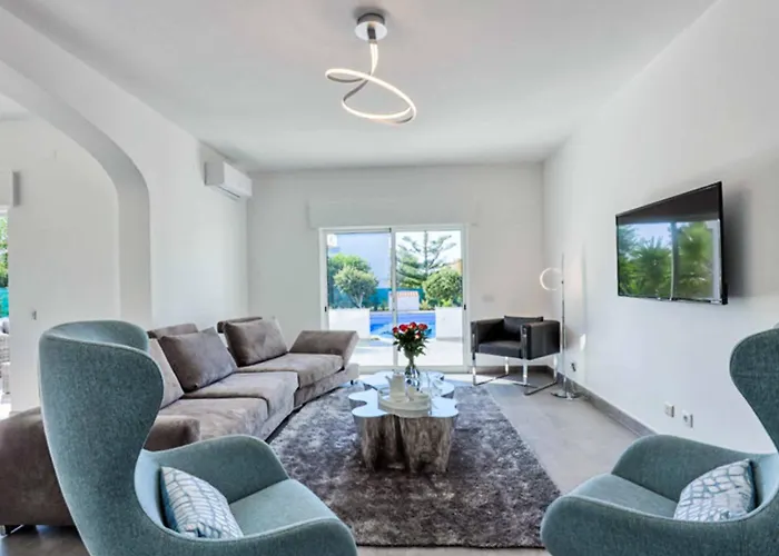 Casa Tilias * אלבופיירה