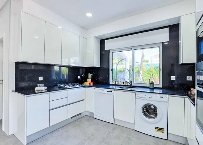 וילה Casa Tilias